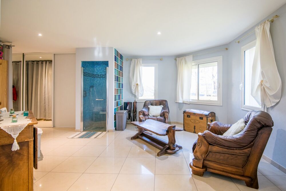 � vendre  Villa Ussac (19270)