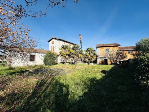   Maison Maison - 8 pi�ce(s) - 160 m�