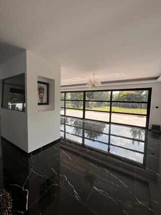  Maison à vendre 4 pièces 244 m²