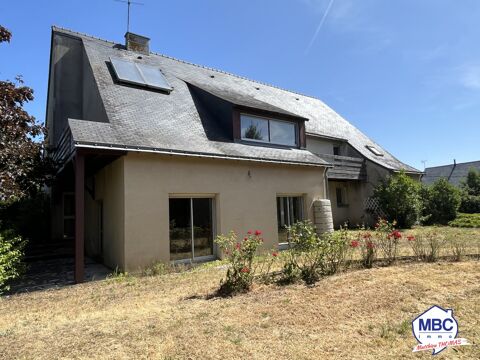   Maison Maison - 7 pi�ce(s) - 329 m�