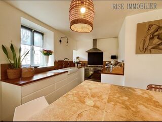  Maison  vendre 6 pices 199 m