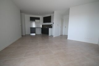  Appartement à louer 3 pièces 62 m²