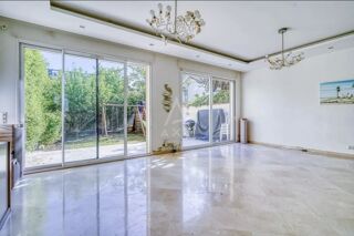  Villa à vendre 7 pièces 178 m²