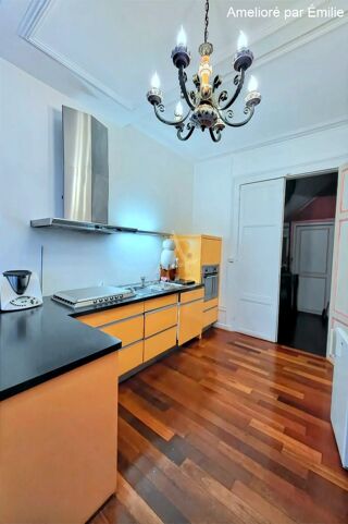  Immeuble � vendre 241 m�