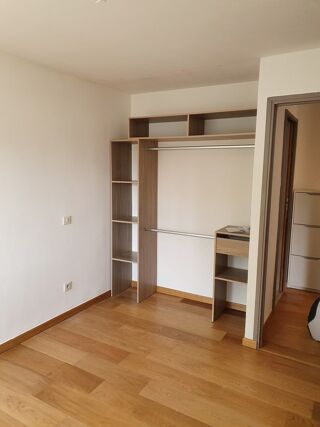  Appartement à louer 2 pièces 40 m²