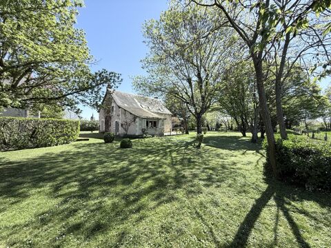   Maison et dépendances Maison - 8 pièce(s) - 214 m²