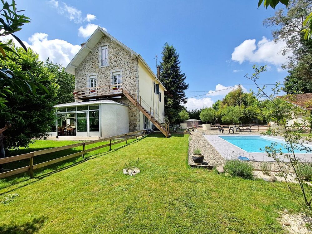 � vendre  Villa Salies-de-B�arn (64270)