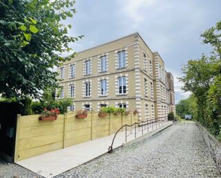  Immeuble à vendre 560 m²