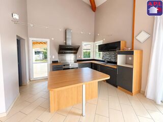  Maison à vendre 6 pièces 228 m²
