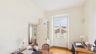  Appartement � vendre 5 pi�ces 171 m�