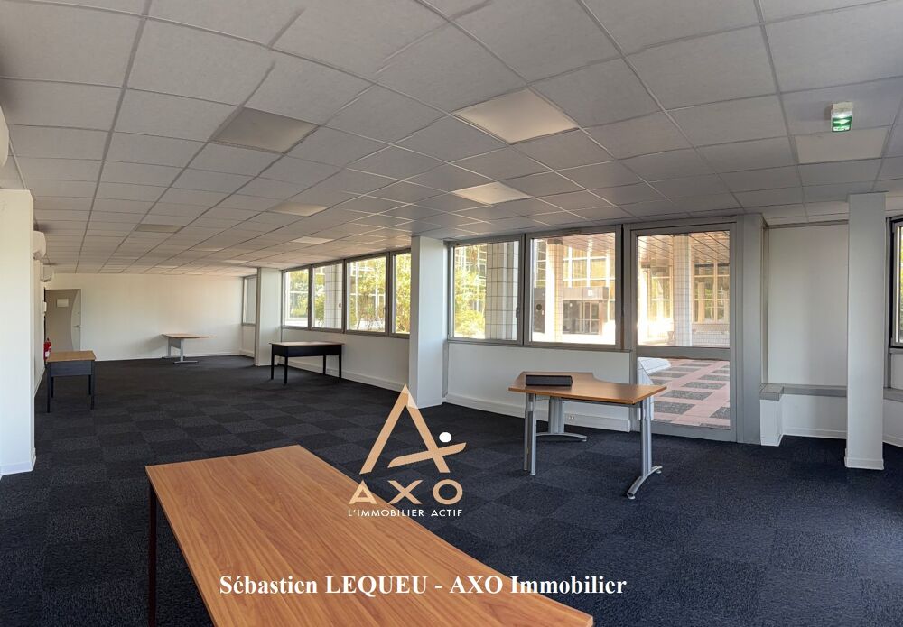   Bureau 
