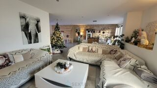  Maison � vendre 4 pi�ces 245 m�