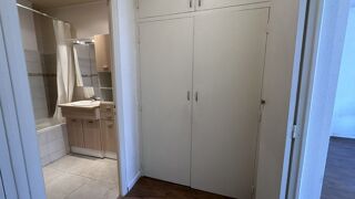  Appartement à louer 1 pièce 37 m²