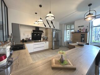  Villa � vendre 6 pi�ces 214 m�