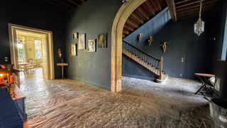  Villa  vendre 13 pices 700 m