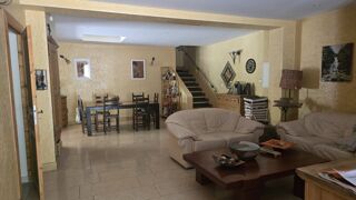  Villa � vendre 15 + pi�ces 445 m�