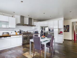  Maison � vendre 9 pi�ces 280 m�