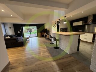  Maison � vendre 7 pi�ces 165 m�