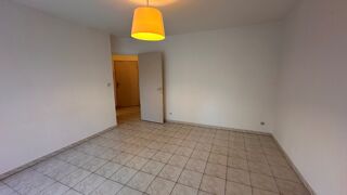  Appartement à louer 2 pièces 40 m²