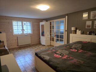  Maison  vendre 8 pices 234 m