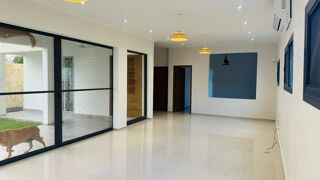  Maison � vendre 5 pi�ces 180 m� Ngaparou