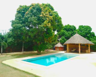  Maison � vendre 4 pi�ces 200 m� Saly