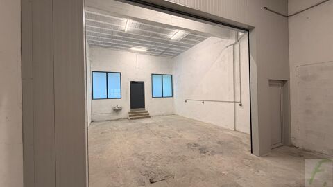 Entrep&ocirc;t 413 38190 Froges