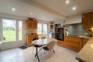  Maison � vendre 8 pi�ces 166 m�