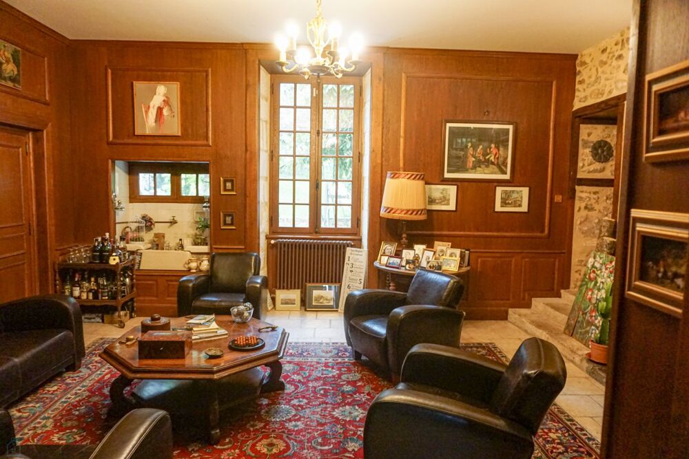 � vendre  Villa Nontron (24300)