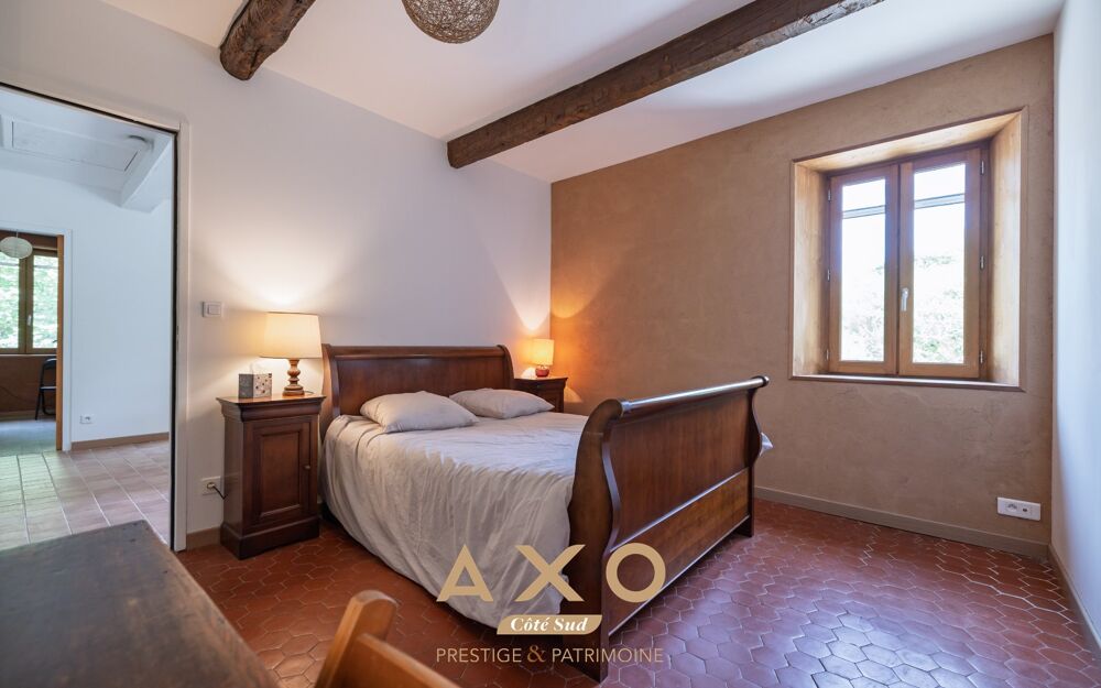 à vendre  Maison Lurs (04700)