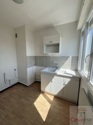 Appartement 2 pièces 48 m² · à Dijon · 48 m² · 114 000 €
