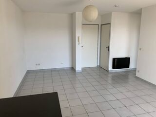  Appartement à louer 2 pièces 36 m²