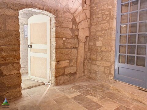 Local commercial 434 34120 Pezenas
