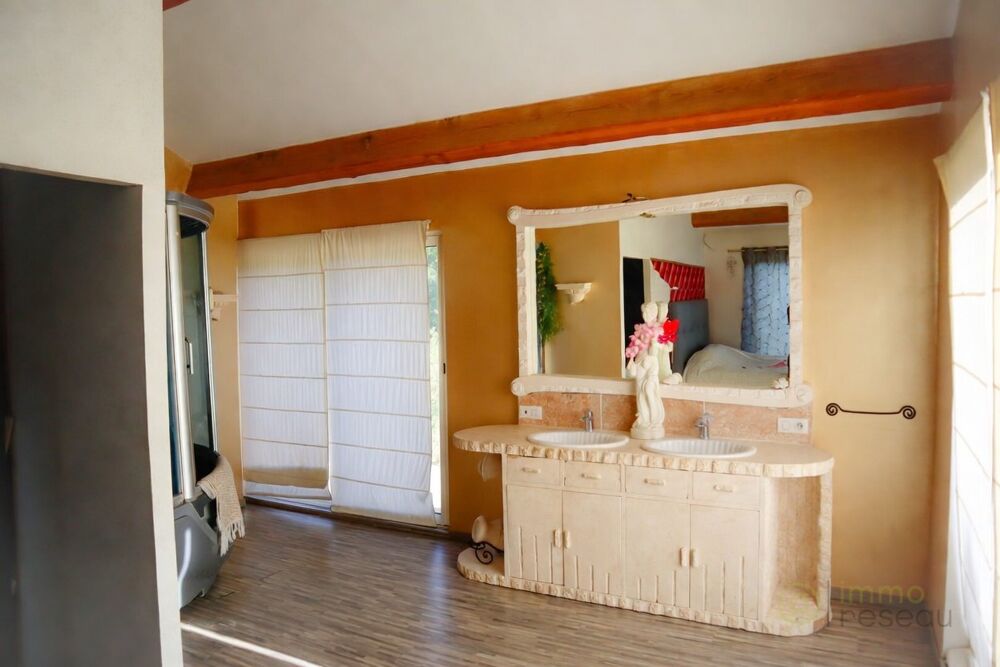 � vendre  Villa Roquevaire (13360)