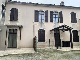  Immeuble à vendre 296 m²