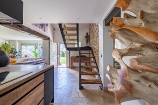  Maison � vendre 7 pi�ces 230 m�