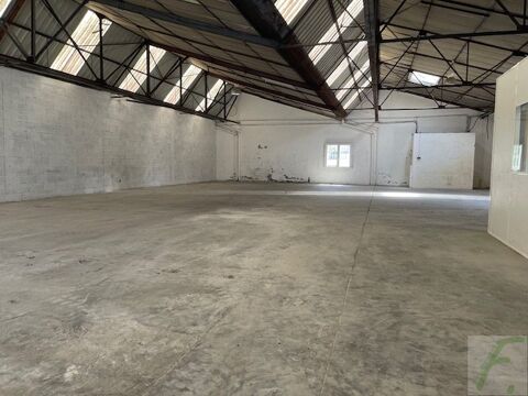 Locaux d'activit&eacute; 7990 38530 Pontcharra