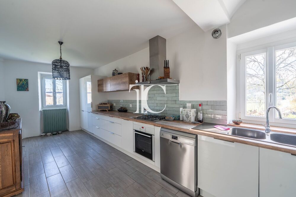 � vendre  Maison Lablach�re (07230)