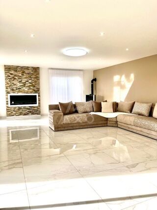  Maison � vendre 6 pi�ces 229 m�