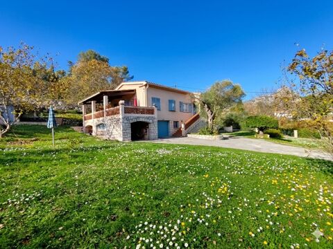   Maison Maison - 5 pi�ce(s) - 109 m�