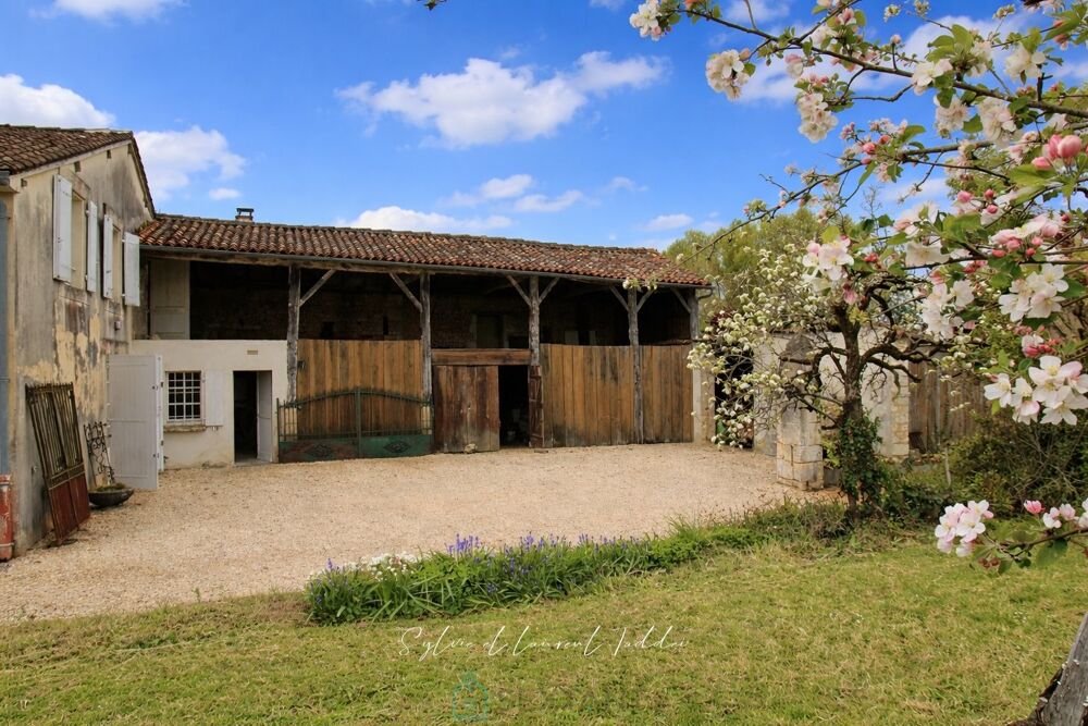 Vente Maison Maison en pierre Barbezieux saint hilaire