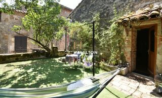  Immeuble � vendre 15 + pi�ces 619 m�