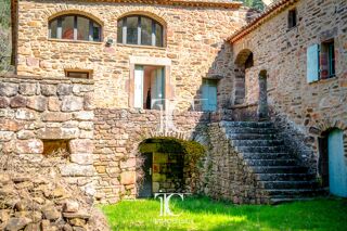  Villa à vendre 9 pièces 289 m²