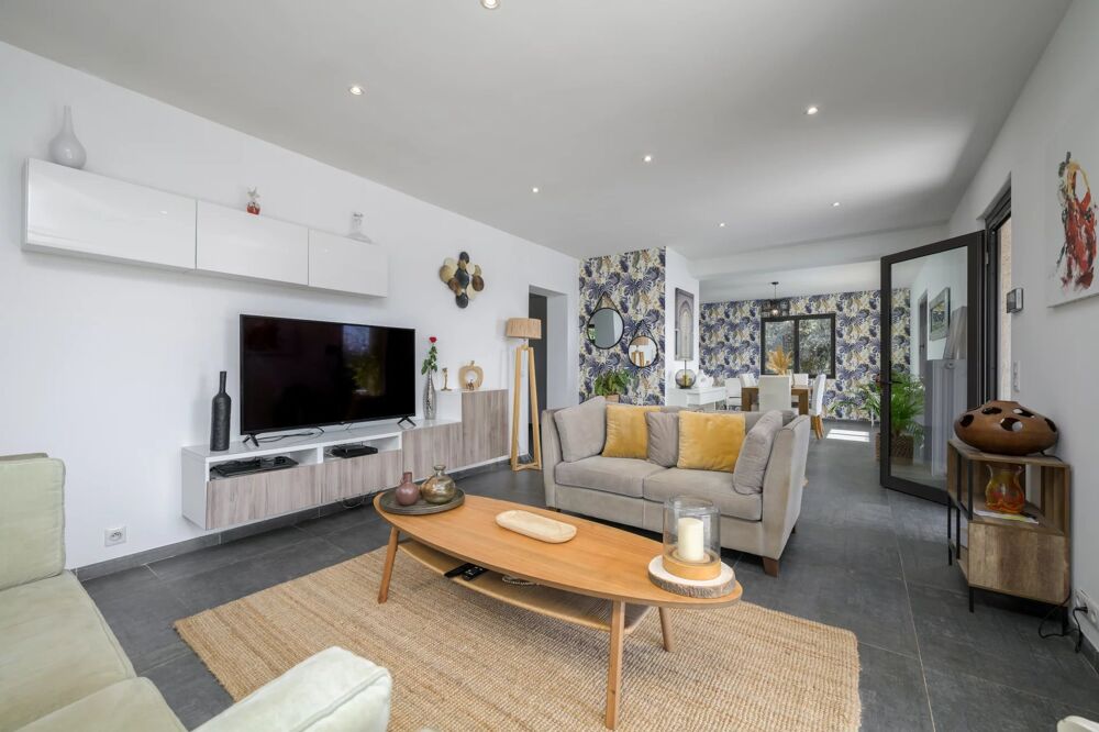 � vendre  Maison Biot (06410)