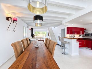  Villa à vendre 8 pièces 200 m²