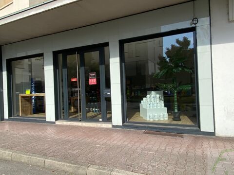 Local commercial 320000 73100 Aix les bains