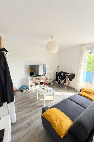  Appartement à louer 1 pièce 22 m²