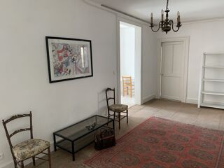  Appartement à louer 4 pièces 126 m²