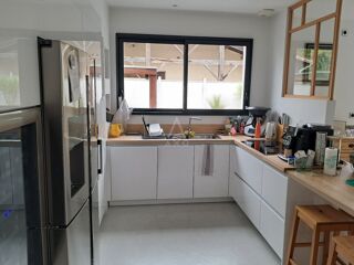  Maison  vendre 6 pices 161 m