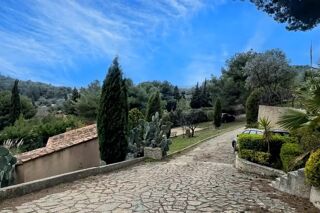  Maison � vendre 8 pi�ces 211 m�